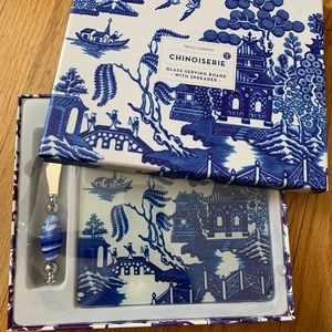 Glass serving board with spreader